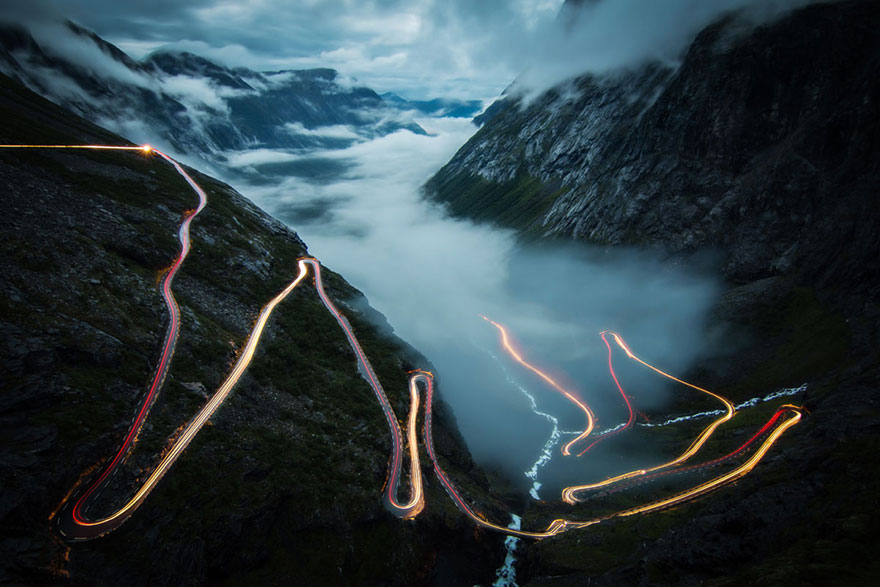טרולסטיגן, נורווגיה (תמונה מתחרות הצילומים של נשיונל ג'אוגרפיק, לשנת 2016)