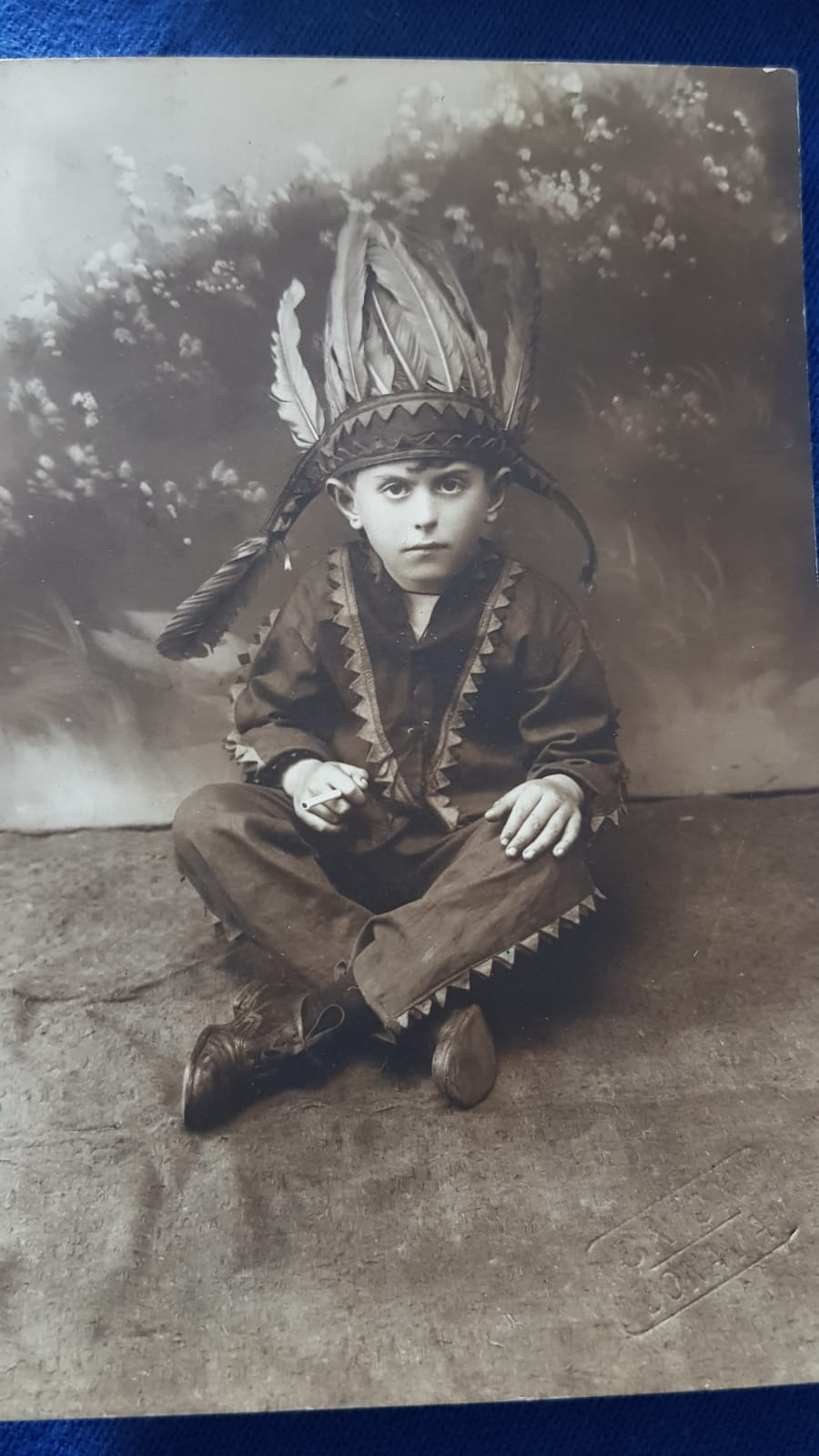 Purim photo of a child who came to be photographed