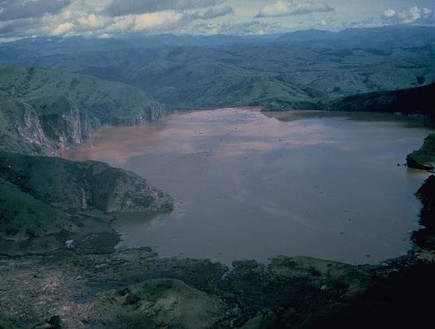 אגם ניוס, אפריקה (צילום: ויקיפדיה)
