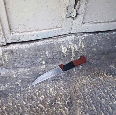 הסכין ששימשה את המחבל לביצוע פיגוע הדקירה בשער שכם (צילום: חטיבת דובר המשטרה)