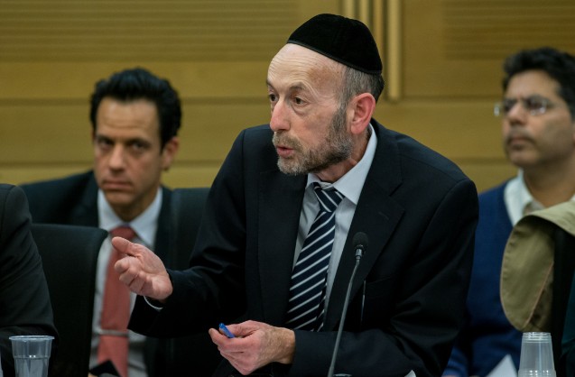 ח"כ אורי מקלב (צילום: יונתן סינדל / פלאש 90)