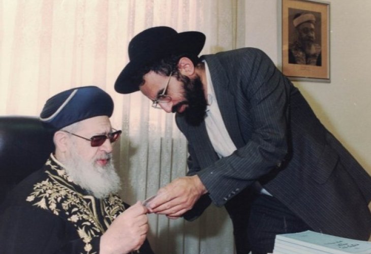 Rabbi Ovadia Yosef of blessed memory with Rabbi Yehuda Naki Rabbi Ovadia Yosef of blessed memory with Rabbi Yehuda Naki