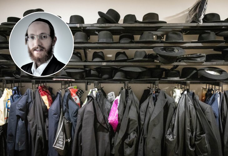 In the circle: Moshe Greenberg (Background photo: Haim Goldberg / Flash 90)