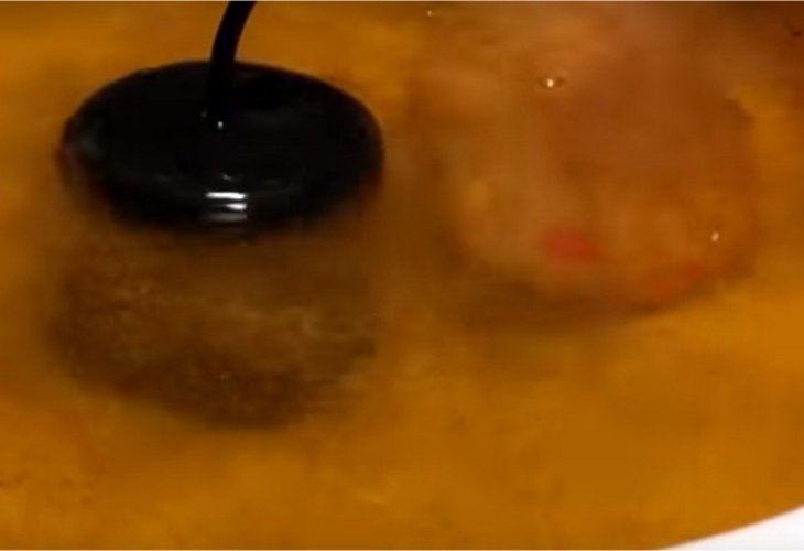The device operated without 'real input' yet produced the same strange water color. The device operated without 'real input' yet produced the same strange water color.