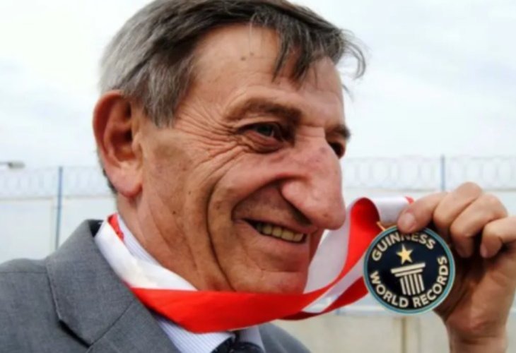 Still holding the title. Mehmet Özyürek