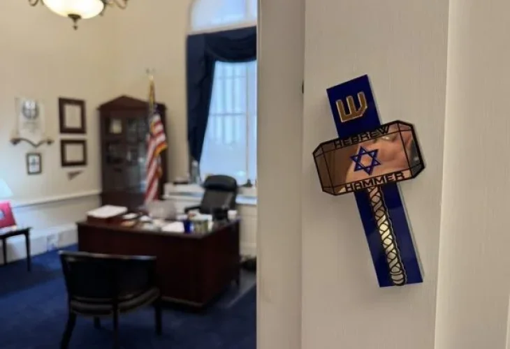 The mezuzah (Photo: Randy Fine's X account) The mezuzah (Photo: Randy Fine's X account)
