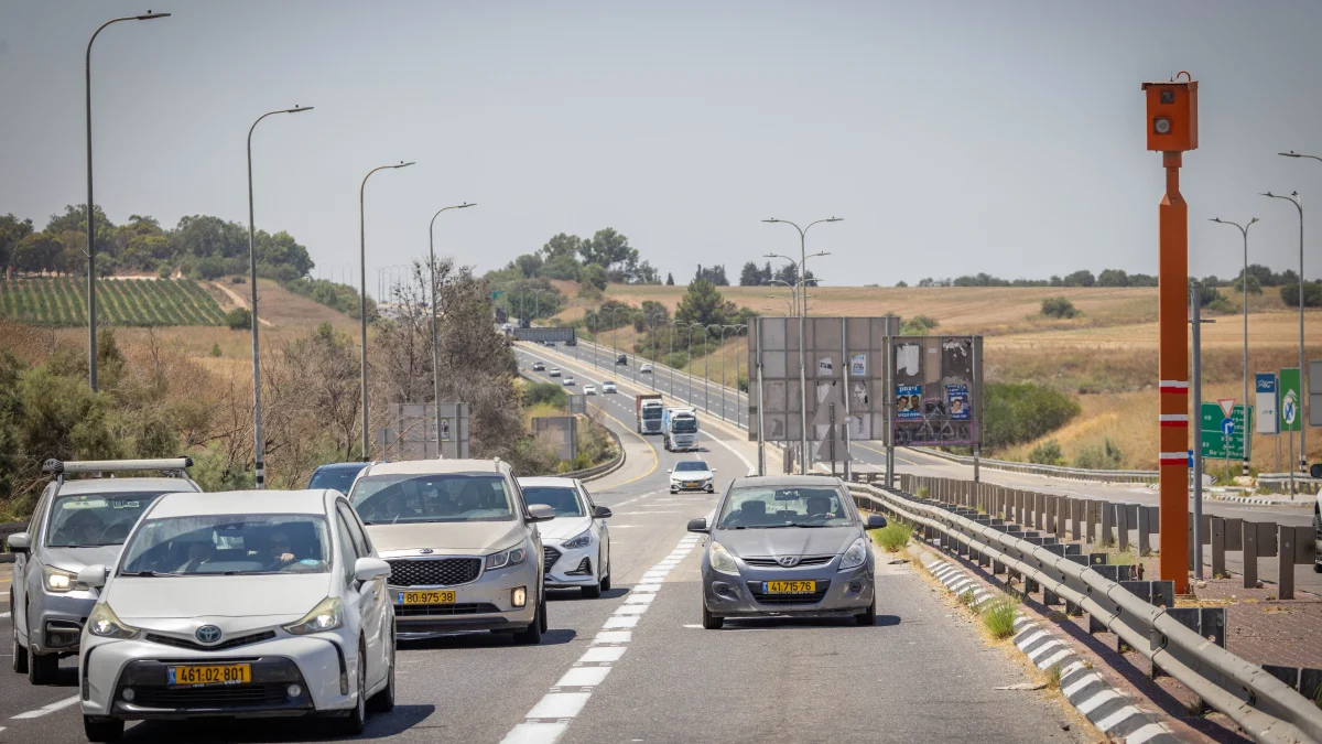 מבצע אכיפה ארצי מחר: מאות שוטרים, רחפנים ומצלמות בכבישים