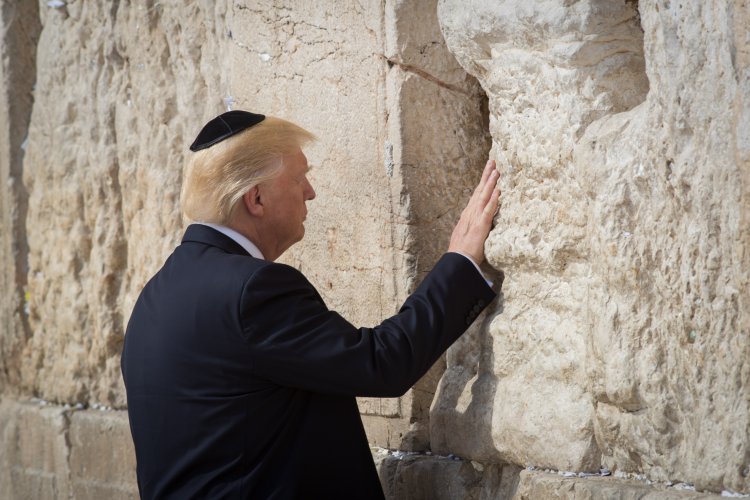 נשיא ארה"ב בכותל. יכיר בירושלים כבירת ישראל (צילום: פלאש 90)