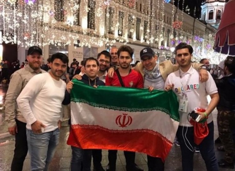 ישי לפידות עם הנערים האיראנים 