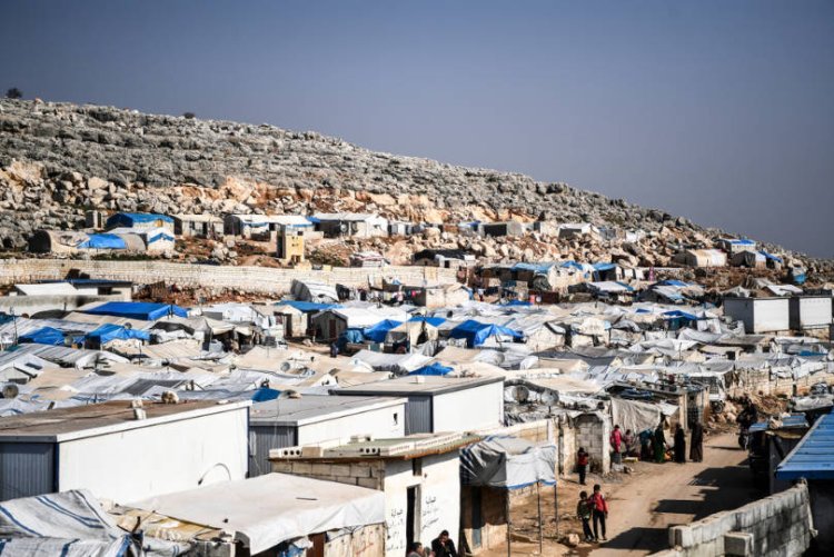 מחנה פליטים באזור אידליב (צילום: שאטרסטוק)
