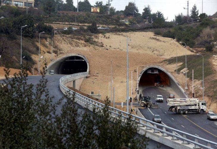 כביש 1, תמונת אילוסטרציה (צילום: יוסי זמיר, פלאש 90)