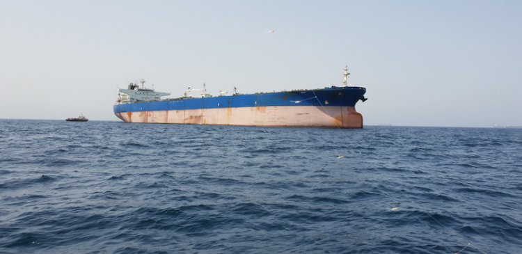 מכלית נפט במפרץ הפרסי (צילום: שאטרסטוק)