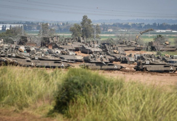 טנקי צה"ל סמוך לגבול עם עזה, תמונת ארכיון (צילום: דודי מודן, פלאש 90)