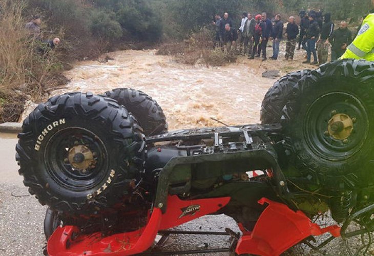 הטרקטורון שהוצא מהנחל בו נסחף הנער (צילום: דוברות כבאות והצלה תחנת זבולון)