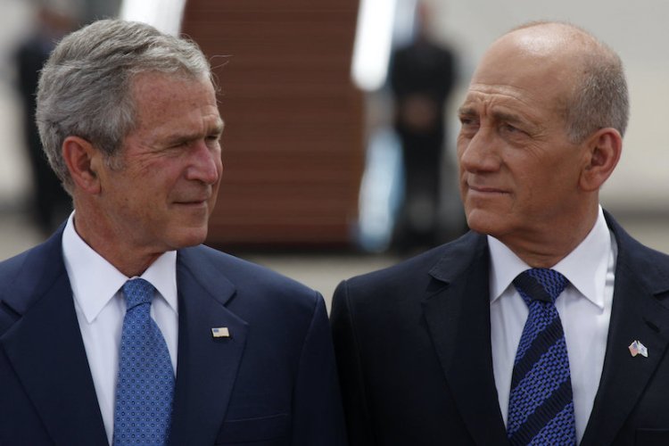 אולמרט והנשיא לשעבר בוש (צילום: נתי שוחט, פלאש 90)
