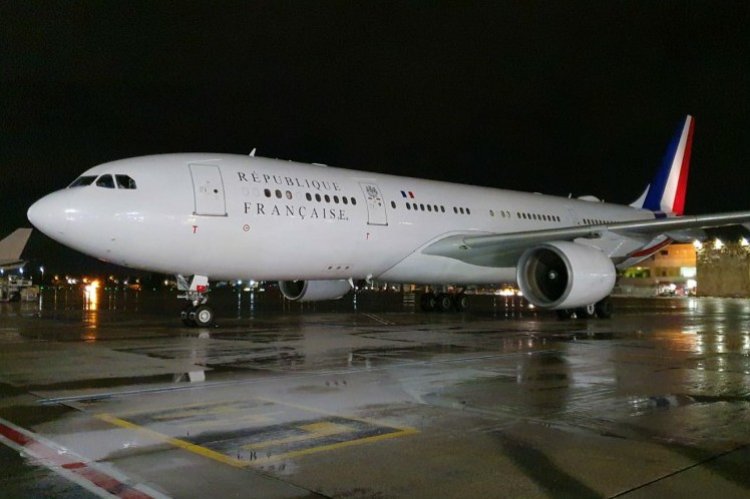 מטוסו של נשיא צרפת, אמש בנתב"ג (צילום: רש"ת)