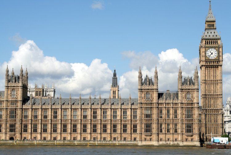 הפרלמנט של בריטניה (צילום: שאטרסטוק)