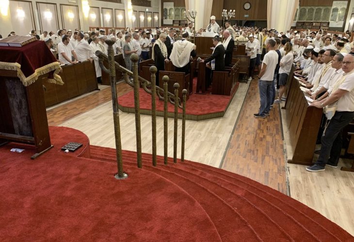 בית הכנסת הגדול בתל אביב (צילום: איציק פינקלשטיין)