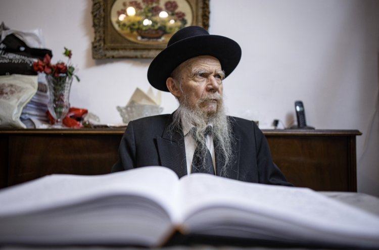 הרב גרשון אדלשטיין (צילום:  Aharon Krohn / Flash90)
