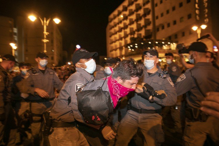 ההפגנות בירושלים, אמש (צילום: אוליביה פיטוסי, פלאש 90)