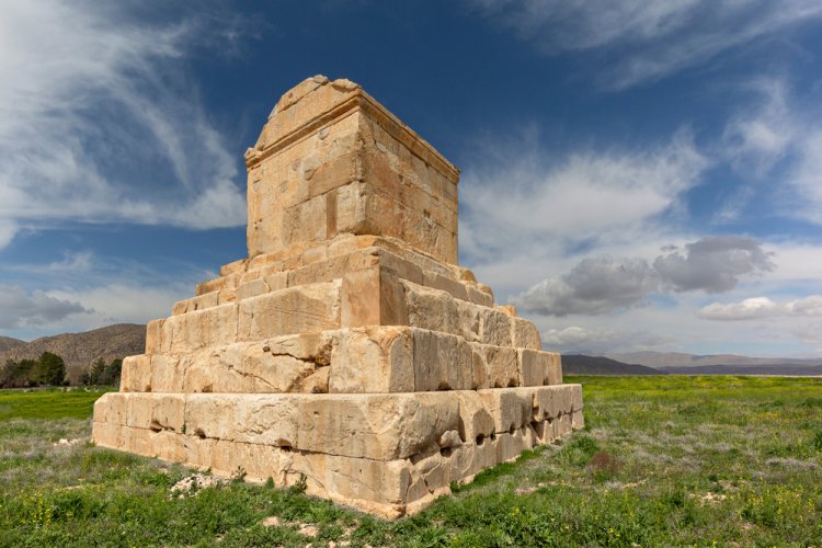 קבר המלך הפרסי, כורש הגדול (צילום: shutterstock)