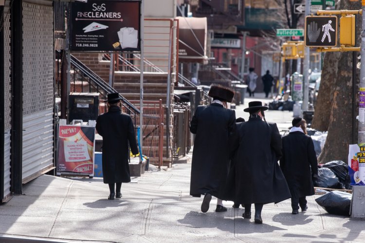 יהודים בניו יורק בתקופת הקורונה (צילום: shutterstock)