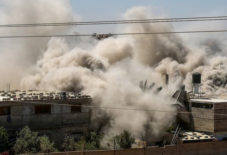 תקיפה ישראלית בעזה (צילום: עבד רחים ח’טיב, פלאש 90)