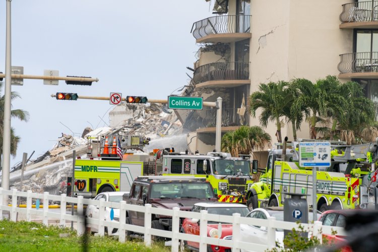 הבניין שקרס במיאמי (צילום: shutterstock)