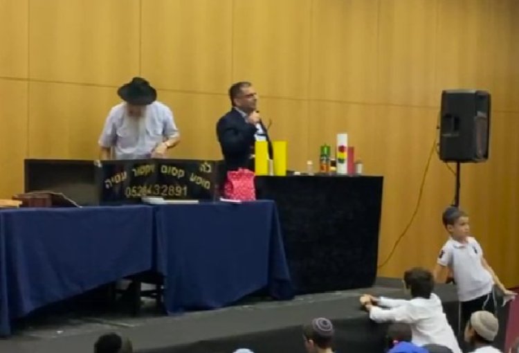 חבר הכנסת אופיר סופר בכנס בר המצווה (צילום מסך)