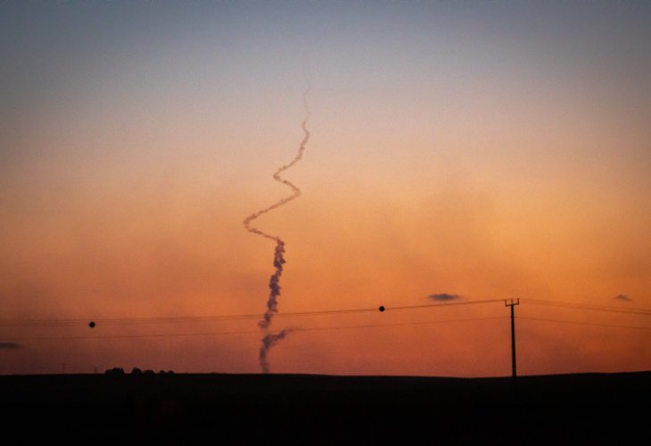 שיגור מעזה, ארכיון (צילום: אוליביה פיטוסי, פלאש 90)