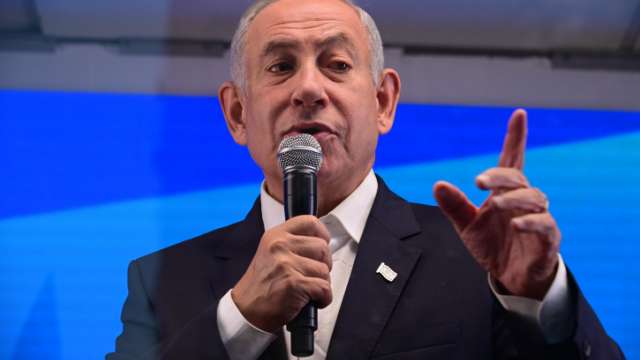 Netanyahu: “Lapid surrendered to Hezbollah’s threats. His surrender agreement is illegal”