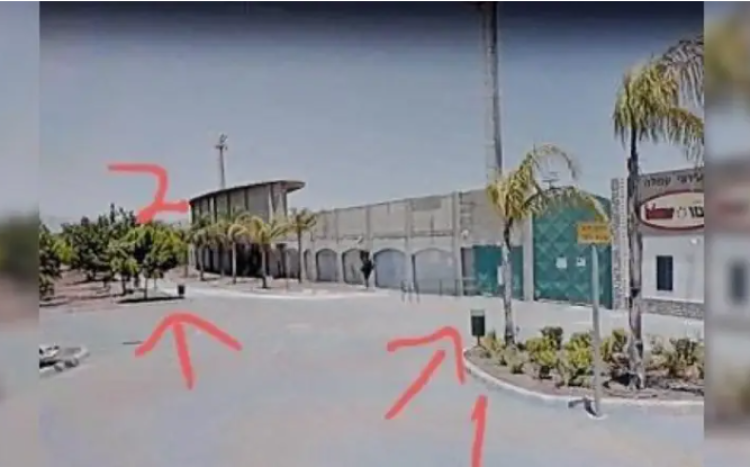 איצטדיון עירוני עפולה: המחבל סימן פחים בהם ניתן להניח מטענים (צילום: תקשורת שב"כ)