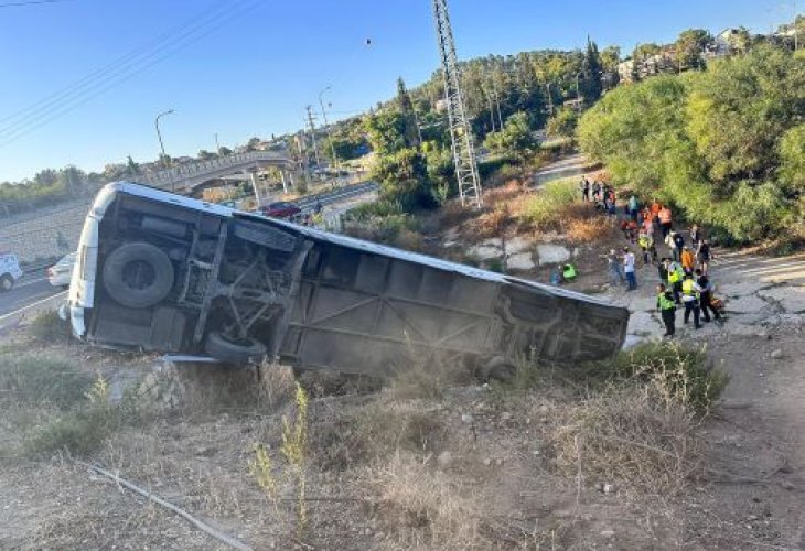 זירת התאונה (צילום: משטרת ישראל)