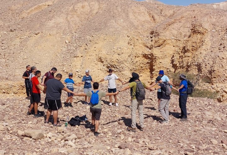 עם התלמידים, בפעילות הפוגה ושחרור