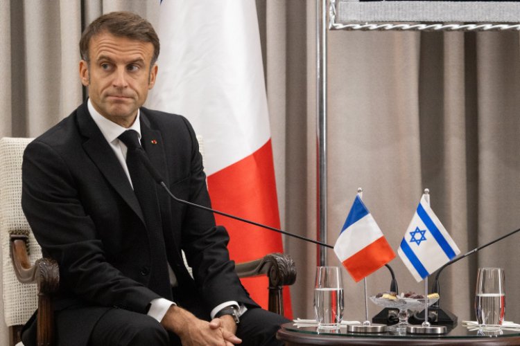 נשיא צרפת בעת ביקורו האחרון בישראל (צילום: Oren Ben Hakoon/POOL)