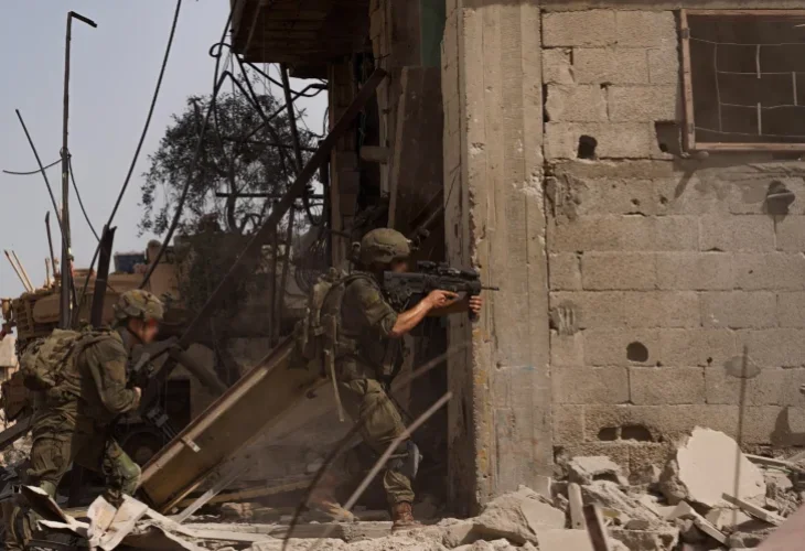 פעילות בחאן יונס (צילום: דובר צה"ל)