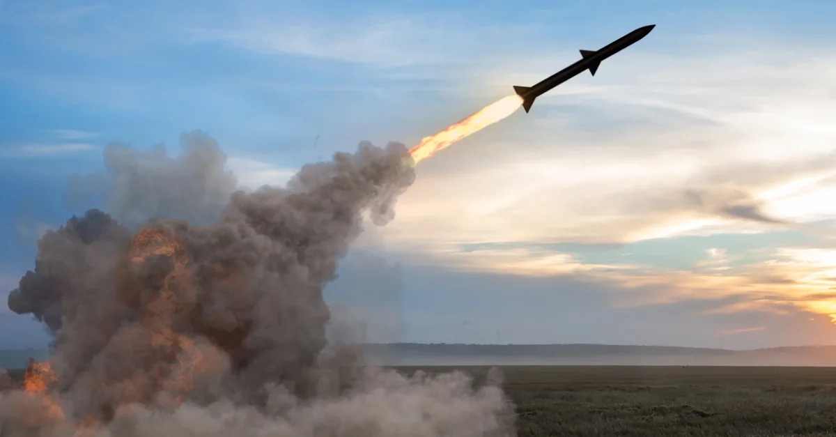 מדאיג: רקטה עם חומר נפץ תקני התגלתה ביהודה ושומרון - הידברות