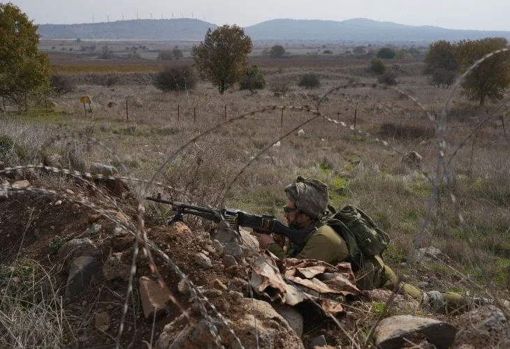 כוח צה"ל בגבול הסורי (צילום: אייל מרגולין, פלאש90)