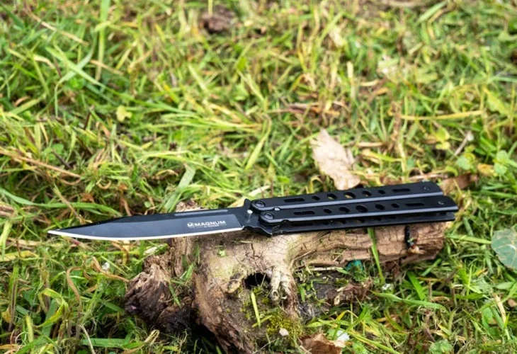 סכין קפיץ | PEXELS