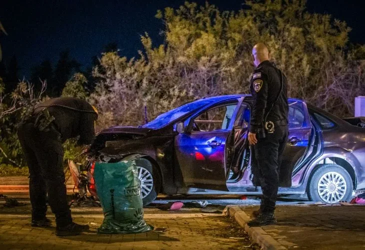 רכבו של המחבל (צילום: פלאש90)