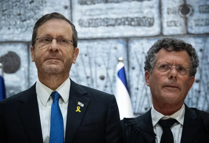 הרצוג ועמית (צילום: יונתן זינדל, פלאש 90) הרצוג ועמית (צילום: יונתן זינדל, פלאש 90)