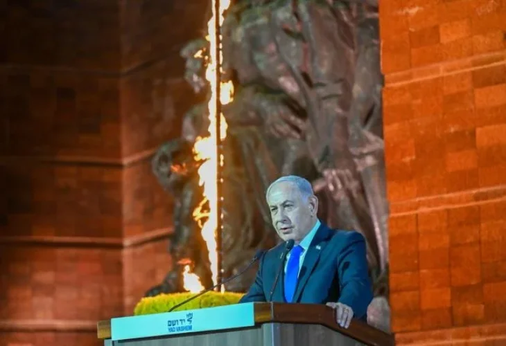 נתניהו ב"יד ושם", הערב (צילום: קובי גדעון/ לע"מ) נתניהו ב"יד ושם", הערב (צילום: קובי גדעון/ לע"מ)