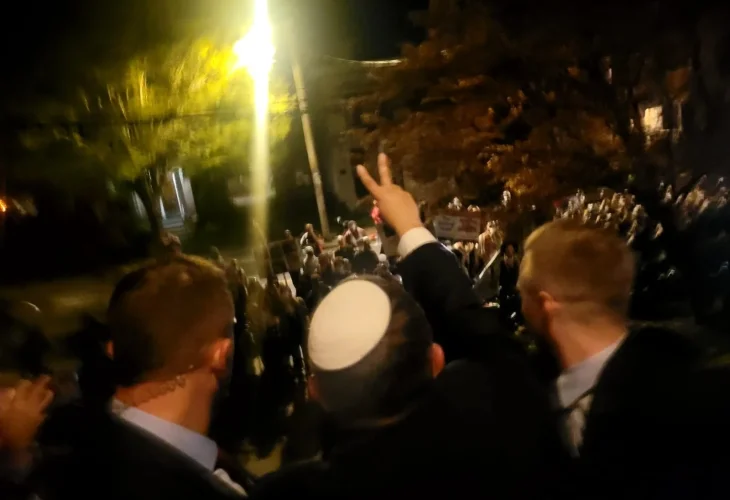בן גביר ביציאה מהכנס באוניברסיטת ייל (צילום: לשכת השר לביטחון לאומי) בן גביר ביציאה מהכנס באוניברסיטת ייל (צילום: לשכת השר לביטחון לאומי)