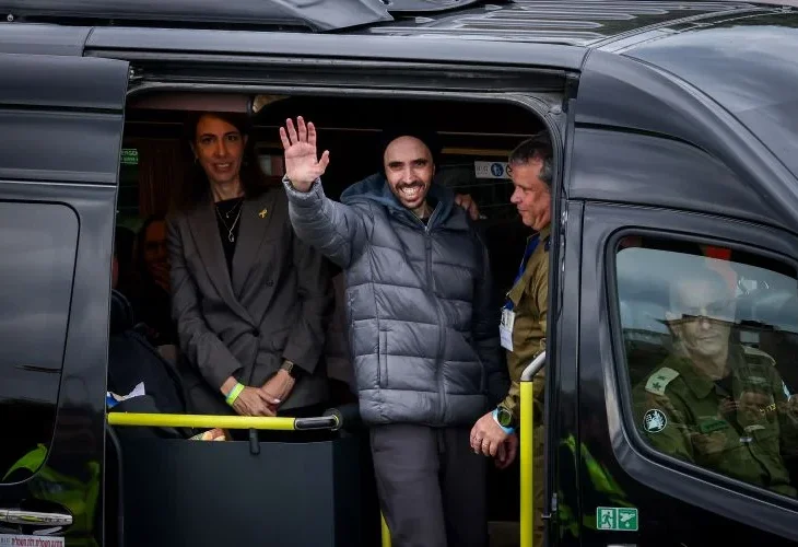 טל שוהם ביום חזרתו מהשבי (צילום: פלאש90)