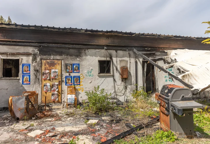 קיבוץ ניר עוז לאחר השביעי באוקטובר. (צילום: יוסי אלוני, פלאש90)