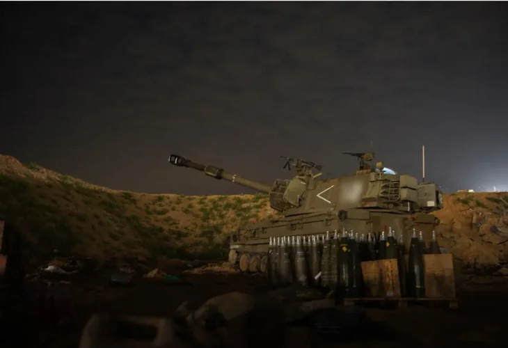 חיל התותחנים ברצועה (צילום: דובר צה"ל)