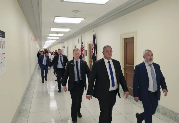 (איתמר בן גביר בצאתו מהפגישה עם חברי קונגרס. צילום: דוברות לשכת השר לביטחון לאומי)