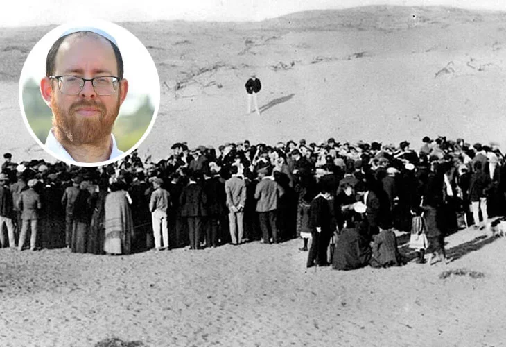 הקמת שכונת אחוזת בית בתל אביב, בעיגול: משה נחמני הקמת שכונת אחוזת בית בתל אביב, בעיגול: משה נחמני