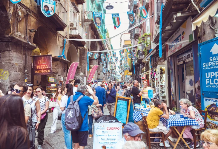נאפולי, איטליה (קרדיט: shutterstock) נאפולי, איטליה (קרדיט: shutterstock)