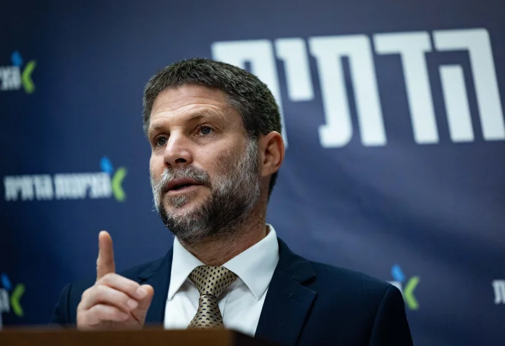 סמוטריץ׳ (צילום: יהונתן סינדל, פלאש90) סמוטריץ׳ (צילום: יהונתן סינדל, פלאש90)